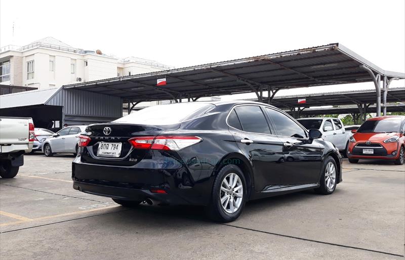 ขายรถเก๋งมือสอง-toyota-โตโยต้า-camry-คัมรี่-รถปี2019-รหัส67612-119ae1c9.jpg ขายรถเก๋งมือสอง-toyota-โตโยต้า-camry-คัมรี่-รถปี2019-รหัส67612-119ae1c9.jpg