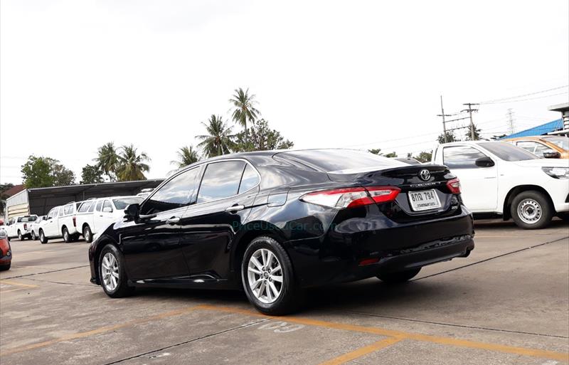 ขายรถเก๋งมือสอง toyota camry รถปี2019 รหัส 67612 รูปที่3