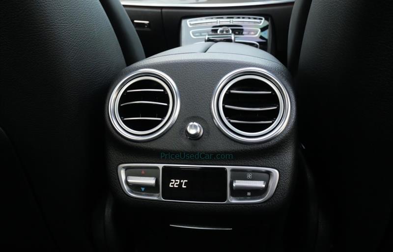 ขายรถเก๋งมือสอง-mercedes-benz-เมอร์เซเดสเบนซ์-e350-รถปี2018-รหัส67630-2fa68a1c.jpg ขายรถเก๋งมือสอง-mercedes-benz-เมอร์เซเดสเบนซ์-e350-รถปี2018-รหัส67630-2fa68a1c.jpg