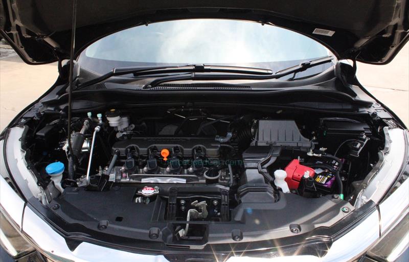 ขายรถ-suv-มือสอง-honda-ฮอนด้า-hr-v-เอชอาร์วี-รถปี2021-รหัส67633-2a8161d4.jpg ขายรถ-suv-มือสอง-honda-ฮอนด้า-hr-v-เอชอาร์วี-รถปี2021-รหัส67633-2a8161d4.jpg