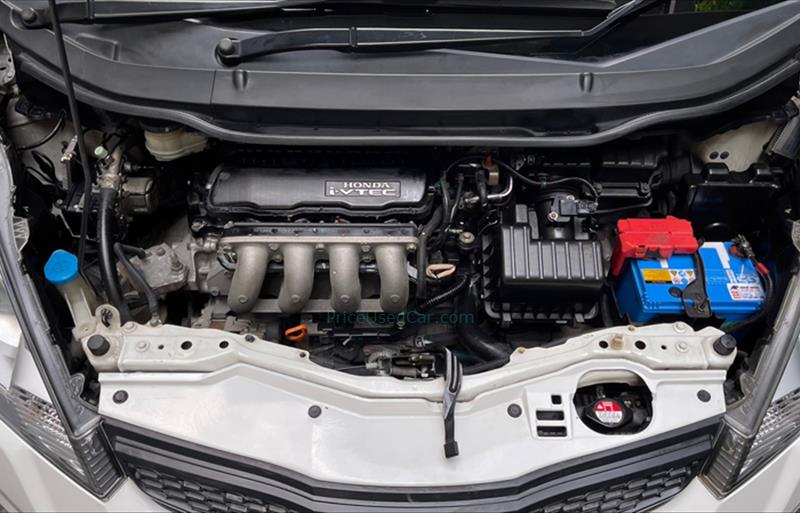 ขายรถเก๋งมือสอง-honda-ฮอนด้า-jazz-แจ๊ส-รถปี2013-รหัส67663-f149859a.jpg ขายรถเก๋งมือสอง-honda-ฮอนด้า-jazz-แจ๊ส-รถปี2013-รหัส67663-f149859a.jpg