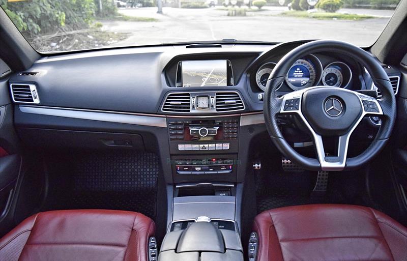 ขายรถเก๋งมือสอง-mercedes-benz-เมอร์เซเดสเบนซ์-e200-cgi-รถปี2014-รหัส67681-5de5d72d.jpg ขายรถเก๋งมือสอง-mercedes-benz-เมอร์เซเดสเบนซ์-e200-cgi-รถปี2014-รหัส67681-5de5d72d.jpg