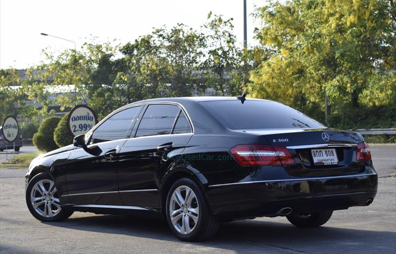ขายรถเก๋งมือสอง-mercedes-benz-เมอร์เซเดสเบนซ์-e300-อีสามศูนย์ศูนย์-รถปี2010-รหัส67684-b65a6ac1.jpg ขายรถเก๋งมือสอง-mercedes-benz-เมอร์เซเดสเบนซ์-e300-อีสามศูนย์ศูนย์-รถปี2010-รหัส67684-b65a6ac1.jpg