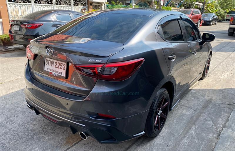 ขายรถเก๋งมือสอง-mazda-มาสด้า-2-สอง-รถปี2019-รหัส67746-8106ed15.jpg ขายรถเก๋งมือสอง-mazda-มาสด้า-2-สอง-รถปี2019-รหัส67746-8106ed15.jpg