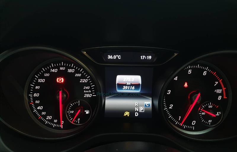 ขายรถเก๋งมือสอง-mercedes-benz-เมอร์เซเดสเบนซ์-cla200-รถปี2018-รหัส67764-92682cdf.jpg ขายรถเก๋งมือสอง-mercedes-benz-เมอร์เซเดสเบนซ์-cla200-รถปี2018-รหัส67764-92682cdf.jpg