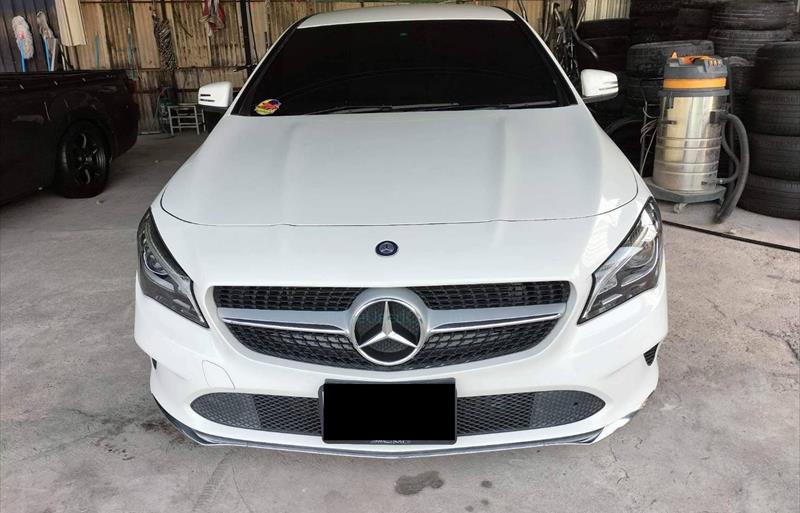 รถเก๋งมือสอง MERCEDES BENZ CLA200 รถปี 2018 รถเก๋งมือสอง MERCEDES BENZ CLA200 รถปี 2018