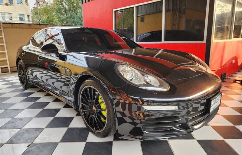 ขายรถเก๋งมือสอง-porsche-ปอร์เช่-panamera-รถปี2014-รหัส67768-edabed7a.jpg ขายรถเก๋งมือสอง-porsche-ปอร์เช่-panamera-รถปี2014-รหัส67768-edabed7a.jpg