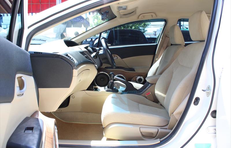ขายรถเก๋งมือสอง-honda-ฮอนด้า-civic-ซีวิค-รถปี2012-รหัส67775-1482096c.jpg ขายรถเก๋งมือสอง-honda-ฮอนด้า-civic-ซีวิค-รถปี2012-รหัส67775-1482096c.jpg