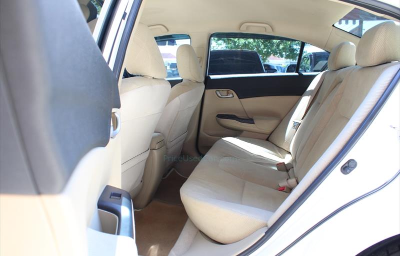 ขายรถเก๋งมือสอง-honda-ฮอนด้า-civic-ซีวิค-รถปี2012-รหัส67775-6c9fe9b8.jpg ขายรถเก๋งมือสอง-honda-ฮอนด้า-civic-ซีวิค-รถปี2012-รหัส67775-6c9fe9b8.jpg