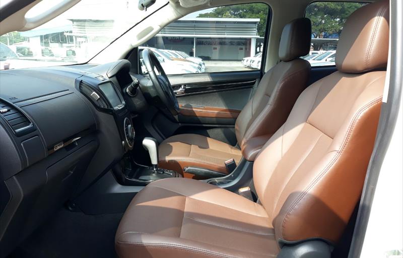 ขายรถกระบะมือสอง isuzu d-max รถปี2019 รหัส 67872 รูปที่10