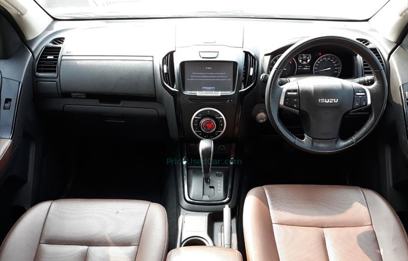 ขายรถกระบะมือสอง-isuzu-อีซูซุ-d-max-ดีแมคซ์-รถปี2019-รหัส67881-41995a8d.jpg ขายรถกระบะมือสอง-isuzu-อีซูซุ-d-max-ดีแมคซ์-รถปี2019-รหัส67881-41995a8d.jpg