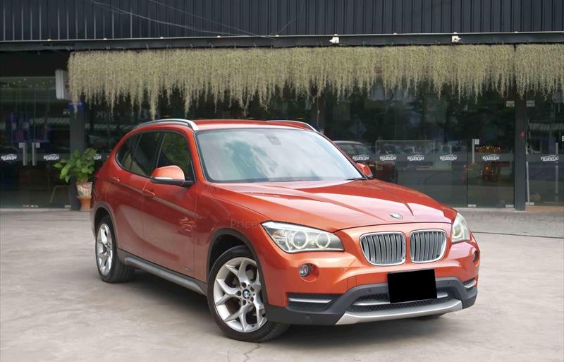 รถอเนกประสงค์มือสอง BMW X1 รถปี 2013 รถอเนกประสงค์มือสอง BMW X1 รถปี 2013
