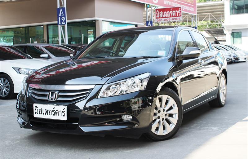 รถเก๋งมือสอง HONDA ACCORD รถปี 2012