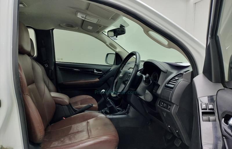 ขายรถกระบะมือสอง-isuzu-อีซูซุ-d-max-ดีแมคซ์-รถปี2019-รหัส67944-0758565c.jpg ขายรถกระบะมือสอง-isuzu-อีซูซุ-d-max-ดีแมคซ์-รถปี2019-รหัส67944-0758565c.jpg