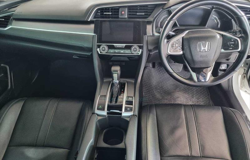 ขายรถเก๋งมือสอง-honda-ฮอนด้า-civic-ซีวิค-รถปี2017-รหัส67950-15782755.jpg ขายรถเก๋งมือสอง-honda-ฮอนด้า-civic-ซีวิค-รถปี2017-รหัส67950-15782755.jpg
