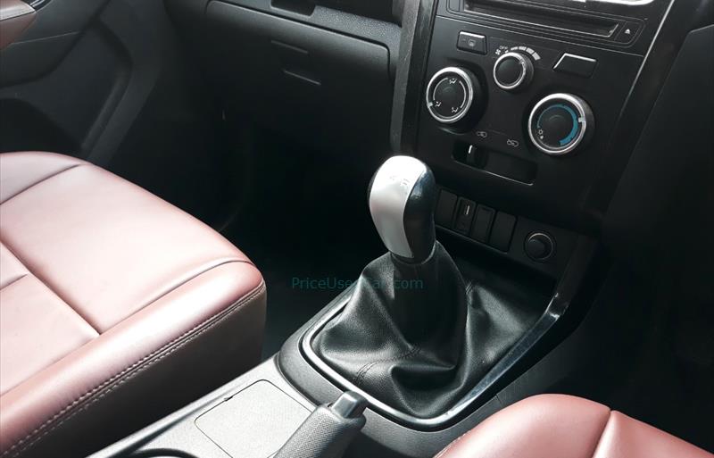 ขายรถกระบะมือสอง-isuzu-อีซูซุ-d-max-ดีแมคซ์-รถปี2019-รหัส67969-1d5085a6.jpg ขายรถกระบะมือสอง-isuzu-อีซูซุ-d-max-ดีแมคซ์-รถปี2019-รหัส67969-1d5085a6.jpg