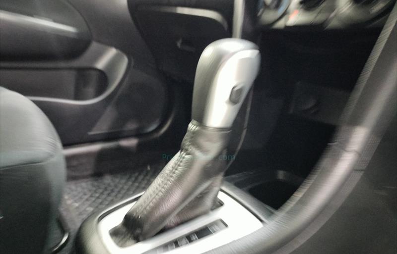 ขายรถเก๋งมือสอง-suzuki-ซูซูกิ-swift-สวิฟ-รถปี2018-รหัส68026-3576c7ae.jpg ขายรถเก๋งมือสอง-suzuki-ซูซูกิ-swift-สวิฟ-รถปี2018-รหัส68026-3576c7ae.jpg
