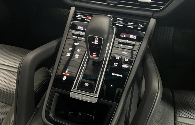 ขายรถ-suv-มือสอง-porsche-ปอร์เช่-cayenne-รถปี2019-รหัส68057-6c419a25.jpg ขายรถ-suv-มือสอง-porsche-ปอร์เช่-cayenne-รถปี2019-รหัส68057-6c419a25.jpg