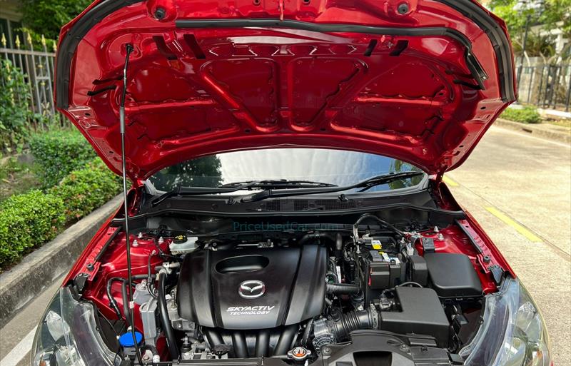 ขายรถเก๋งมือสอง-mazda-มาสด้า-2-สอง-รถปี2017-รหัส68081-87e28721.jpg ขายรถเก๋งมือสอง-mazda-มาสด้า-2-สอง-รถปี2017-รหัส68081-87e28721.jpg