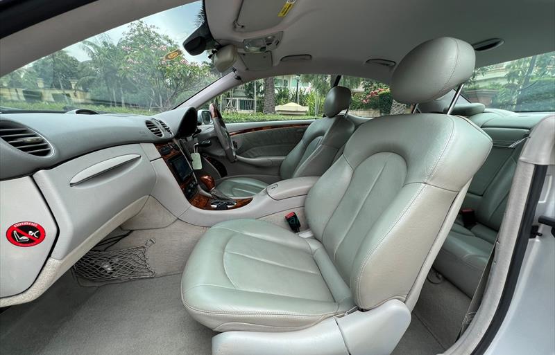 ขายรถเก๋งมือสอง-mercedes-benz-เมอร์เซเดสเบนซ์-clk200-kompressor-รถปี2003-รหัส68087-804782f1.jpg ขายรถเก๋งมือสอง-mercedes-benz-เมอร์เซเดสเบนซ์-clk200-kompressor-รถปี2003-รหัส68087-804782f1.jpg