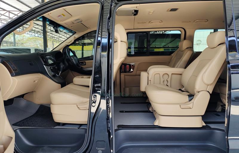 ขายรถตู้มือสอง-hyundai-ฮุนได-h-1-เอชวัน-รถปี2019-รหัส68088-d87d4bb4.jpg ขายรถตู้มือสอง-hyundai-ฮุนได-h-1-เอชวัน-รถปี2019-รหัส68088-d87d4bb4.jpg