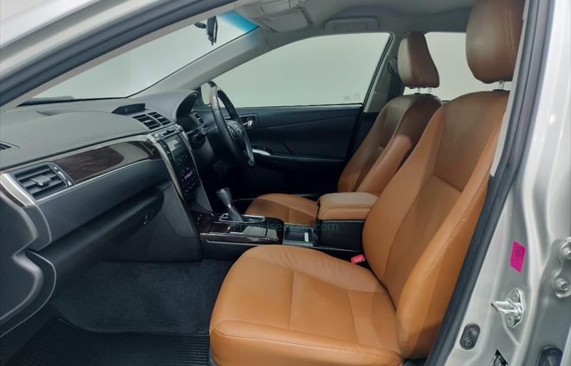 ขายรถเก๋งมือสอง-toyota-โตโยต้า-camry-คัมรี่-รถปี2017-รหัส68089-5479c4e8.jpg ขายรถเก๋งมือสอง-toyota-โตโยต้า-camry-คัมรี่-รถปี2017-รหัส68089-5479c4e8.jpg