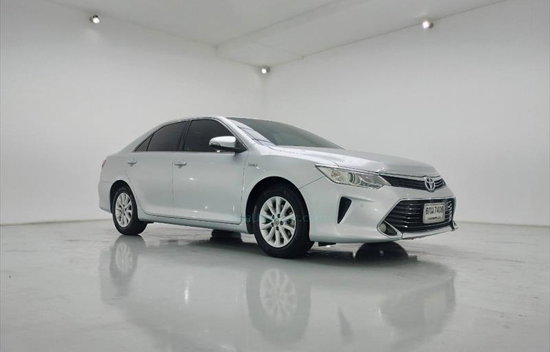 ขายรถเก๋งมือสอง-toyota-โตโยต้า-camry-คัมรี่-รถปี2017-รหัส68089-fabd6d08.jpg ขายรถเก๋งมือสอง-toyota-โตโยต้า-camry-คัมรี่-รถปี2017-รหัส68089-fabd6d08.jpg