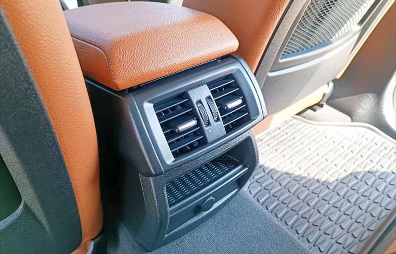 ขายรถ-suv-มือสอง-bmw-บีเอ็มดับบลิว-x3-เอ็กซ์3-รถปี2016-รหัส68090-f8f1c3bc.jpg ขายรถ-suv-มือสอง-bmw-บีเอ็มดับบลิว-x3-เอ็กซ์3-รถปี2016-รหัส68090-f8f1c3bc.jpg
