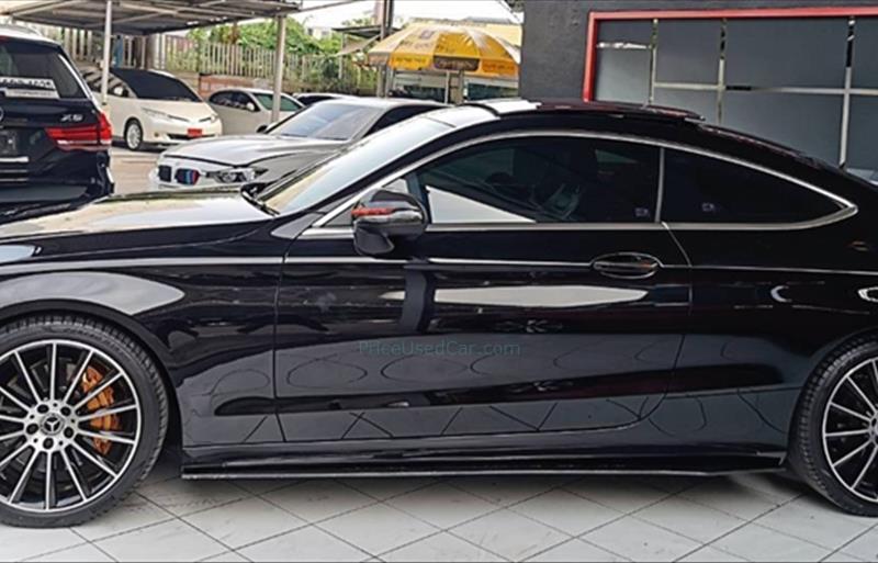 ขายรถเก๋งมือสอง-mercedes-benz-เมอร์เซเดสเบนซ์-c-250-amg-รถปี2018-รหัส68093-faead22e.jpg ขายรถเก๋งมือสอง-mercedes-benz-เมอร์เซเดสเบนซ์-c-250-amg-รถปี2018-รหัส68093-faead22e.jpg