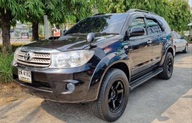 รถ SUV มือสอง  TOYOTA FORTUNER 3.0 V 4WD รถปี2005