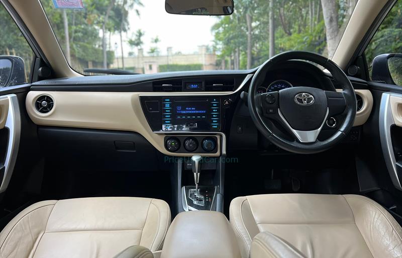 ขายรถเก๋งมือสอง-toyota-โตโยต้า-altis-อัลติส-รถปี2017-รหัส68111-76c8105f.jpg ขายรถเก๋งมือสอง-toyota-โตโยต้า-altis-อัลติส-รถปี2017-รหัส68111-76c8105f.jpg