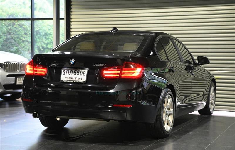 ขายรถเก๋งมือสอง bmw 320i รถปี2013 รหัส 68118 รูปที่10