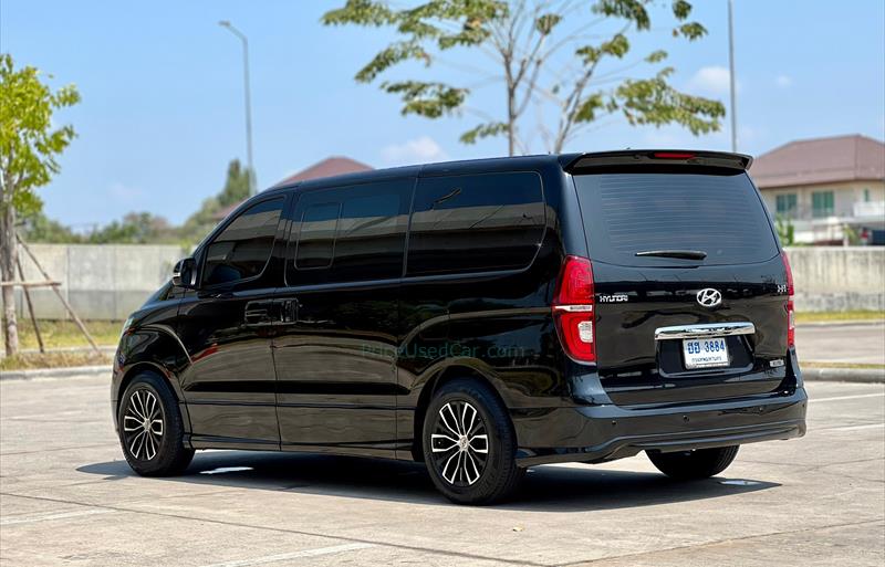 ขายรถตู้มือสอง hyundai h-1 รถปี2019 รหัส 68135 รูปที่2