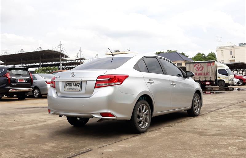 ขายรถเก๋งมือสอง toyota vios รถปี2017 รหัส 68137 รูปที่6