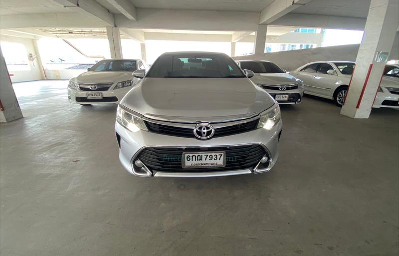 ขายรถเก๋งมือสอง toyota camry รถปี2017 รหัส 68141 รูปที่2