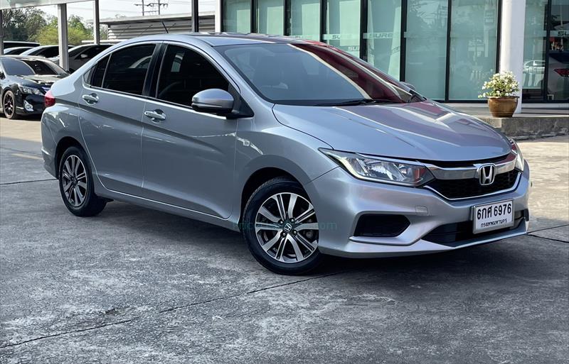 ขายรถเก๋งมือสอง-honda-ฮอนด้า-city-ซิตี้-รถปี2017-รหัส68145-25a1eb8d.jpg ขายรถเก๋งมือสอง-honda-ฮอนด้า-city-ซิตี้-รถปี2017-รหัส68145-25a1eb8d.jpg