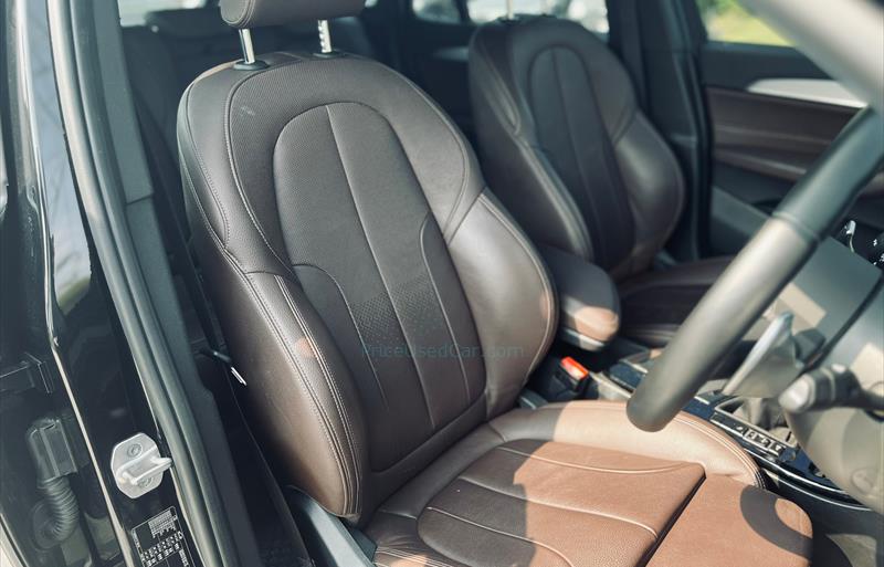 ขายรถ-suv-มือสอง-bmw-บีเอ็มดับบลิว-x1-เอ็กซ์1-รถปี2021-รหัส68180-ae71f108.jpg ขายรถ-suv-มือสอง-bmw-บีเอ็มดับบลิว-x1-เอ็กซ์1-รถปี2021-รหัส68180-ae71f108.jpg