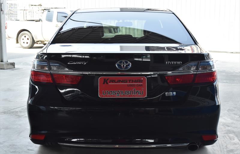 ขายรถเก๋งมือสอง toyota camry รถปี2017 รหัส 68202 รูปที่4