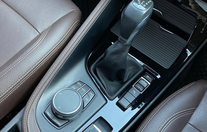 ขายรถ-suv-มือสอง-bmw-บีเอ็มดับบลิว-x1-เอ็กซ์1-รถปี2019-รหัส68211-3b5d8fee.jpg ขายรถ-suv-มือสอง-bmw-บีเอ็มดับบลิว-x1-เอ็กซ์1-รถปี2019-รหัส68211-3b5d8fee.jpg