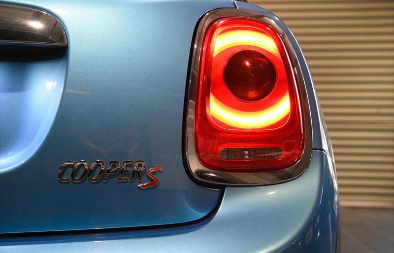 ขายรถเก๋งมือสอง-mini-มินิ-cooper-คูเปอร์-รถปี2017-รหัส68237-0999e525.jpg ขายรถเก๋งมือสอง-mini-มินิ-cooper-คูเปอร์-รถปี2017-รหัส68237-0999e525.jpg