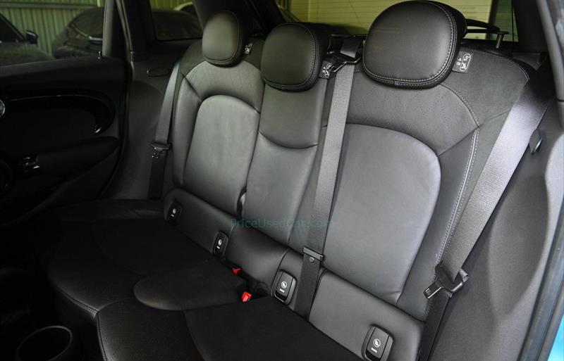 ขายรถเก๋งมือสอง-mini-มินิ-cooper-คูเปอร์-รถปี2017-รหัส68237-1133126e.jpg ขายรถเก๋งมือสอง-mini-มินิ-cooper-คูเปอร์-รถปี2017-รหัส68237-1133126e.jpg