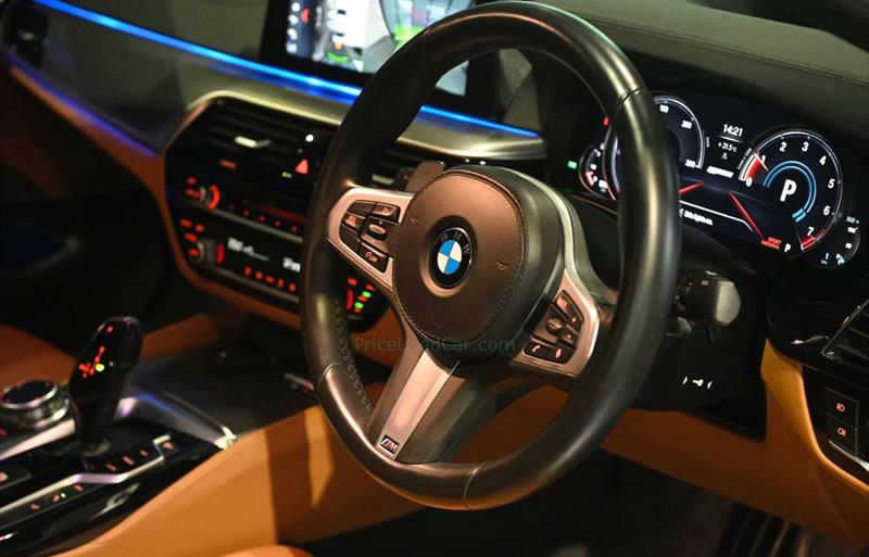 ขายรถเก๋งมือสอง-bmw-บีเอ็มดับบลิว-series-5-ซีรี่ย์5-รถปี2018-รหัส68239-864bea0b.jpg ขายรถเก๋งมือสอง-bmw-บีเอ็มดับบลิว-series-5-ซีรี่ย์5-รถปี2018-รหัส68239-864bea0b.jpg