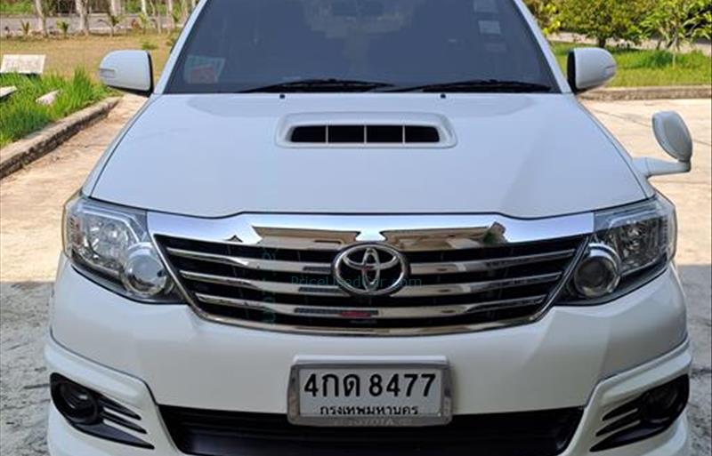รถอเนกประสงค์มือสอง TOYOTA FORTUNER รถปี 2015