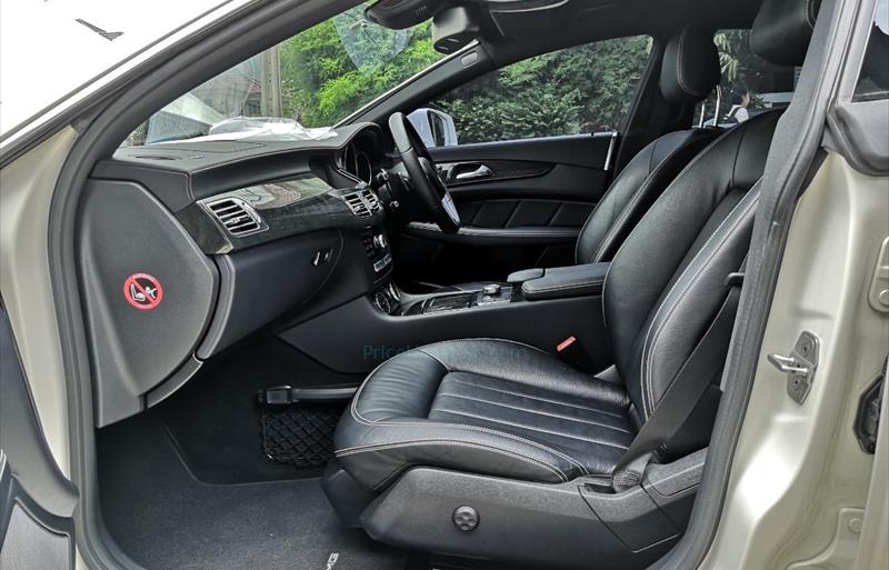 ขายรถเก๋งมือสอง-mercedes-benz-เมอร์เซเดสเบนซ์-cls250-cdi-amg-รถปี2012-รหัส68245-7c672a38.jpg ขายรถเก๋งมือสอง-mercedes-benz-เมอร์เซเดสเบนซ์-cls250-cdi-amg-รถปี2012-รหัส68245-7c672a38.jpg
