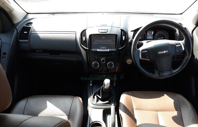 ขายรถกระบะมือสอง-isuzu-อีซูซุ-d-max-ดีแมคซ์-รถปี2019-รหัส68247-4b684a83.jpg ขายรถกระบะมือสอง-isuzu-อีซูซุ-d-max-ดีแมคซ์-รถปี2019-รหัส68247-4b684a83.jpg