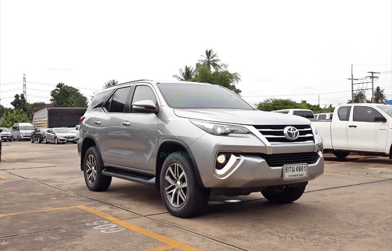 ขายรถ-suv-มือสอง-toyota-โตโยต้า-fortuner-ฟอร์จูนเนอร์-รถปี2017-รหัส68252-45868d17.jpg ขายรถ-suv-มือสอง-toyota-โตโยต้า-fortuner-ฟอร์จูนเนอร์-รถปี2017-รหัส68252-45868d17.jpg
