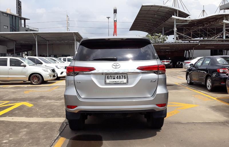 ขายรถ-suv-มือสอง-toyota-โตโยต้า-fortuner-ฟอร์จูนเนอร์-รถปี2017-รหัส68256-11d51714.jpg ขายรถ-suv-มือสอง-toyota-โตโยต้า-fortuner-ฟอร์จูนเนอร์-รถปี2017-รหัส68256-11d51714.jpg