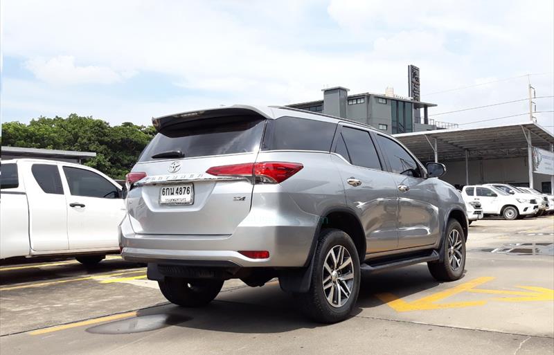 ขายรถ-suv-มือสอง-toyota-โตโยต้า-fortuner-ฟอร์จูนเนอร์-รถปี2017-รหัส68256-995557e0.jpg ขายรถ-suv-มือสอง-toyota-โตโยต้า-fortuner-ฟอร์จูนเนอร์-รถปี2017-รหัส68256-995557e0.jpg