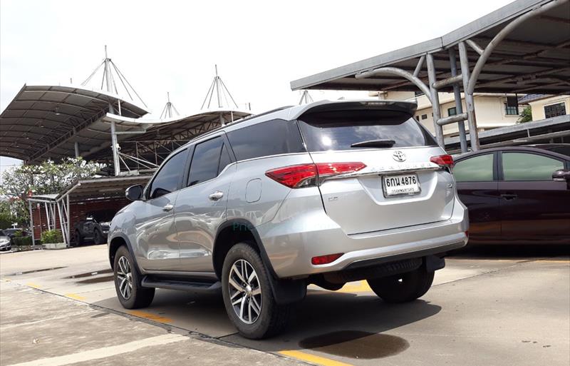 ขายรถ-suv-มือสอง-toyota-โตโยต้า-fortuner-ฟอร์จูนเนอร์-รถปี2017-รหัส68256-a2883a66.jpg ขายรถ-suv-มือสอง-toyota-โตโยต้า-fortuner-ฟอร์จูนเนอร์-รถปี2017-รหัส68256-a2883a66.jpg