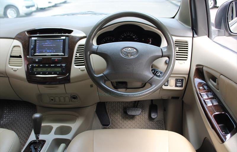 ขายรถตู้มือสอง toyota innova รถปี2011 รหัส 68267 รูปที่8